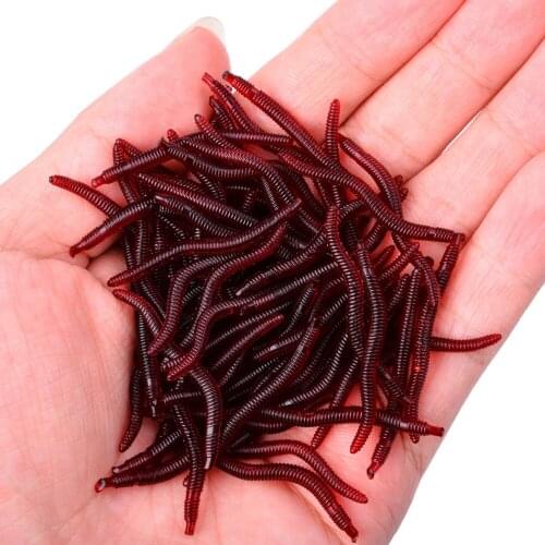 20/50pcs Fishing Lures Lifelike Fishy Smell Red Soft Lures Simulation Earthworm Luminous Worms Artificial Fishing Lure