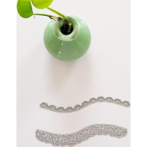 2pcs flower Scrapbooking Lace Border Background Metal Cutting Dies Craft Easter Card Die Cut NEW Embossing Stencils