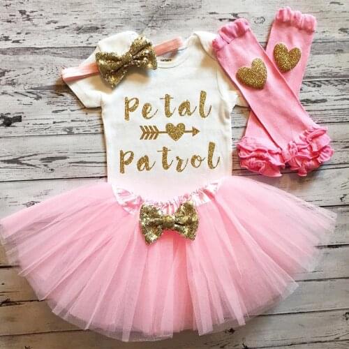 Flower Girl Shirt ，Flower Girl Outfit Petal Patrol ， Bridal Party Gifts Wedding Pink Birthday outfit set，Onesies tutu set