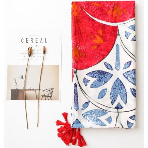 2020 new arrived floral leaf print cotton linen scarf with tassel women thin long voile scarves summer sunscreen beach cover up