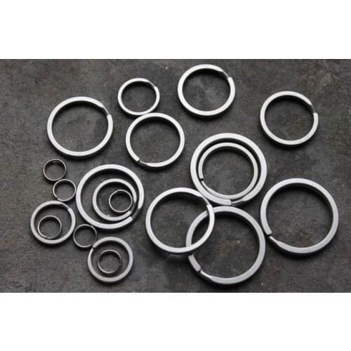 Silver Titanium Alloy EDC Ultra Light Key Hanging Key Ring Diy Accessories Key Chain Clip Keychain Multi Tools