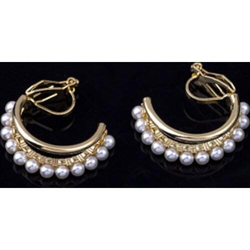 Trend Simulation Pearl clip on hoop Earrings Female White Round Pearl Wedding Pendant Earrings Fashion Korean Jewelry Earrings