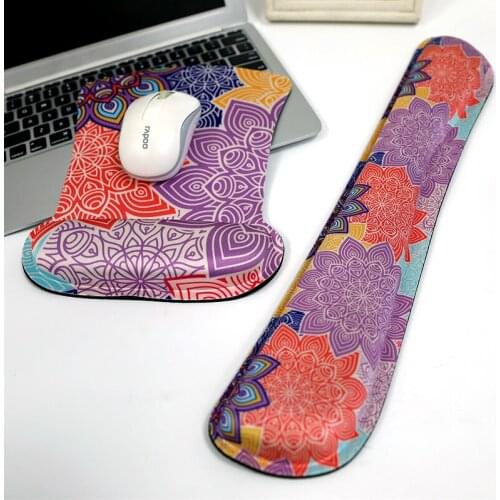 Mouse Pad with Wrist Rest Comfortable Soft Sponge Non Slip Rubber Base Keyboard Pad for Gamer/Home/Office