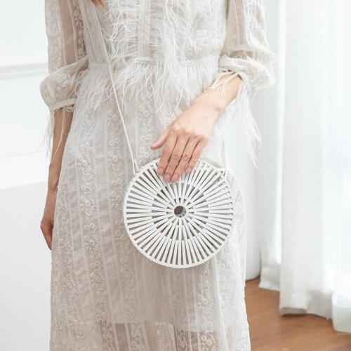 Womens Handbag Round Bamboo Handmade Beach Vacation Circular Travel Basket Box Tote Shopping Casual Handbag Fashion Designer