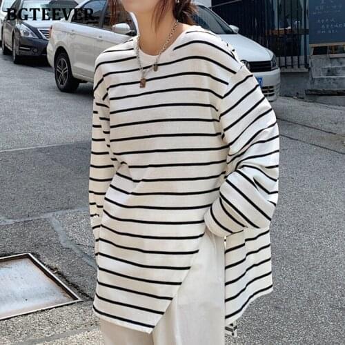 BGTEEVER Casual Side Split Women Striped T-shirts 2021 Autumn Ladies Pullovers O-neck Long Sleeve Loose Female Cotton Tops
