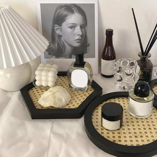 Handcrafted Tightly Woven Storage Tray Wood Fruit Food Severing Tray for Home