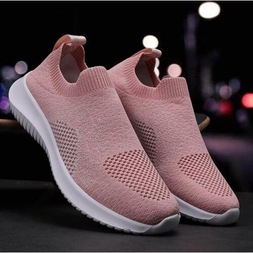 Walking shoes womens comfortable soft sole summer slip on set foot mesh shoes sneakers walking shoes