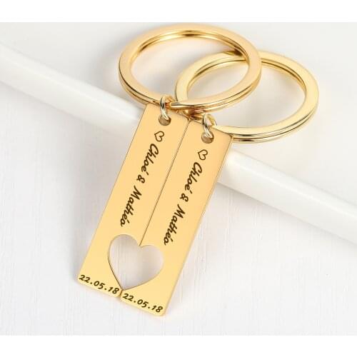Personalized Heart Keychain Customized Couples Keychain Engraved Date and Name Love Keyring Women Men Love Gifts