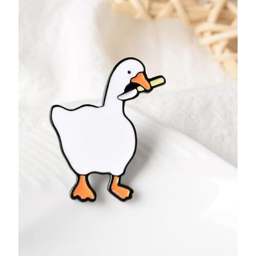 Fun Game Goose Brooches Cartoon Cute Enamel White Goose Badge Lapel Backpack Decorative Pins Jewelry Gifts For Friends