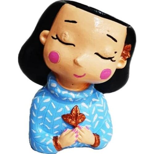 Ekonmit beton saksı el işi kız figürlü mavi renk çiçek saksısı