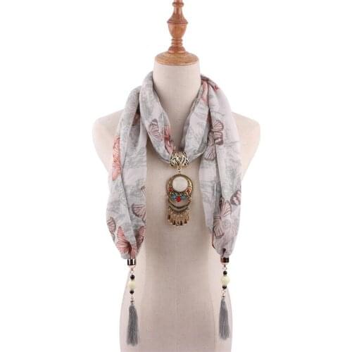 RUNMEIFA Jewelry Statement Necklace Heart Pendant Scarf Women Bohemia Neckerchief Foulard Femme Accessories Hijab Stores