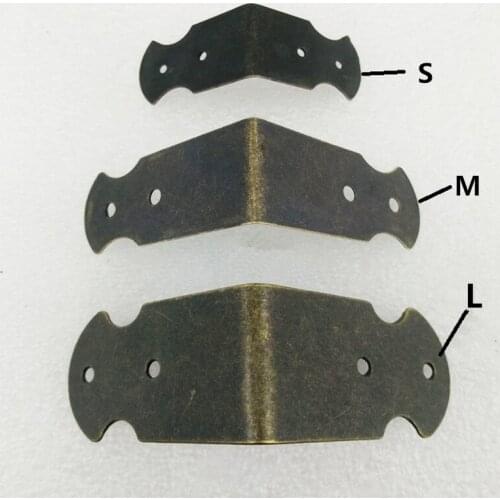 Vintage Luggage Case Box Corner,Flower Corners,Brackets Decorative,Furniture Decoration Box Corner,Bronze Tone,50Pcs