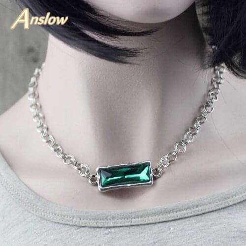 ANSLOW Chokers On The Neck