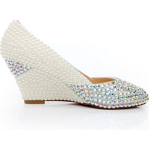 2020 New Fashion AB Color Crystal and Pearl Wedding Party Kitten Heel Prom Pumps Ivory Pearl Wedding Wedges Formal Dress Shoes
