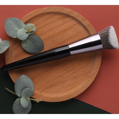 1PCS Wood Handle High Quality Contour Makeup Brush Shade Blush Foundation Eyeshadow Lip Brush Makeup Tool Makeup Artist Brush
