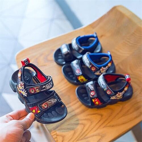 Disney22021 new boy children sandals in the summer beach shoes in young children male baby sandals