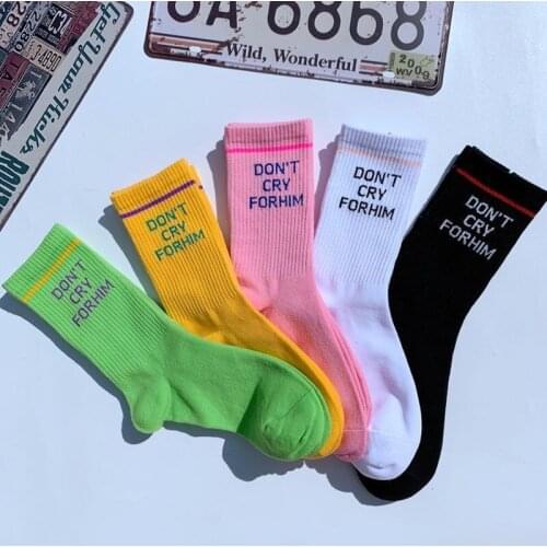 Korea Harajuku interesting slogan DON'T CRY FORHIM socks street fashion hip-hop skateboard socks original gift long socks