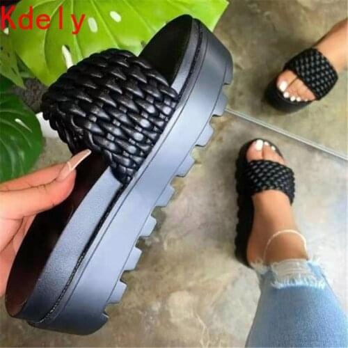 2021 Summer Womens Thick-soled Slippers Outer Wear Increased Woven Uppers Slides Fashion Platform Design Lady Casual Flip-flop