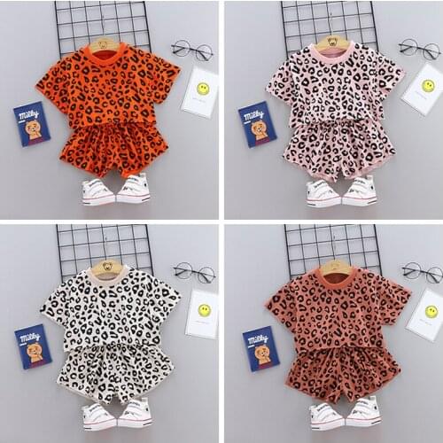 Four Color Baby Girls Clothes Fashion Leopard Girls Clothing Sets Casual Short-sleeved top + shorts Suit 1-4 Years Kids Clothes