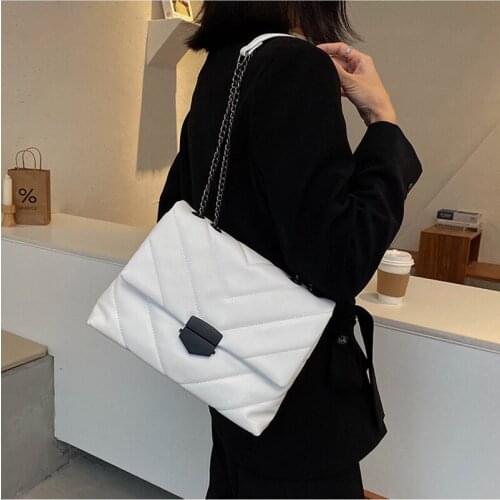Big Chain Tote Women Shoulder Bag for Women 2021 Fashion Large Capacity Bag Solid Color Crossbody Bag Womens Handbags