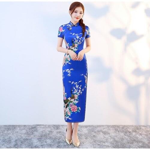 Long Style Smooth Satin Cheongsam Qipao for Women Chinese Traditional Tight Bodycon Dress Oriental Asian New Year Wedding Gown