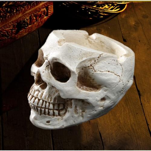 Creative Skull Ashtray Resin Crafts Home Decoration Ornaments Halloween Sculpture Personality Decoration Horror Statue Ashtray