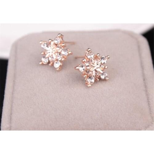 Womens Fashion Elegant Cute Crystal Rhinestone Snowflake Ear Studs Earrings Gift