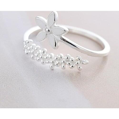 Flower open ring