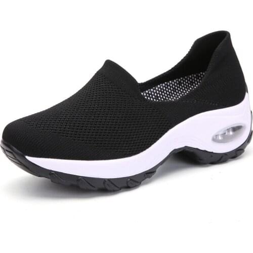 Sneakers women shoes 2021 new slip-on breathable mesh sock women casual flat shoes loafers vulcanized shoes woman plus size