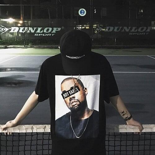 Urban Streetwear Kanye West T-shirts Short Sleeve Hip Hop Foam Printing Women Tshirts Tees Summer Loose Mens Cotton Tshirt