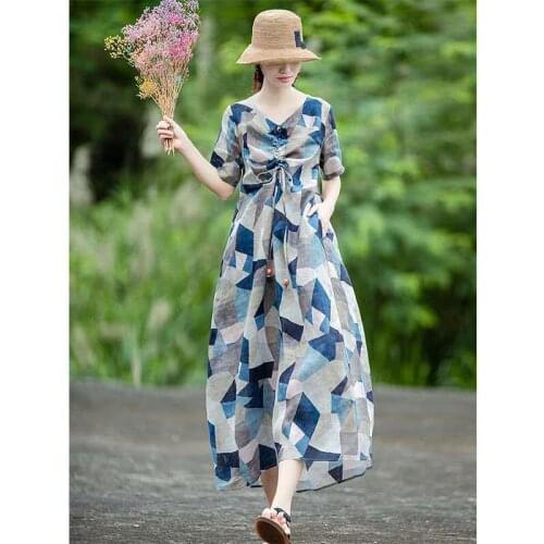 2021 summer ethnic-style dress with waist tucked to show slimming fashion retro print mid-length Skirt woman