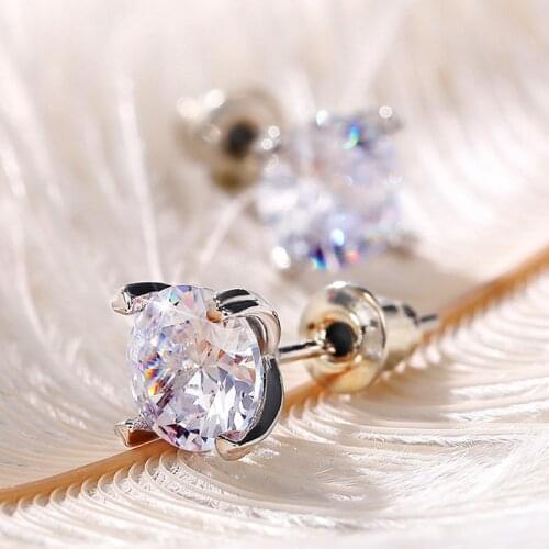 Huitan Classic Design Single Crystal Cubic Zirconia Stud Earrings for Women Ear Piercing Simple Versatile Girl Jewelry Wholesale