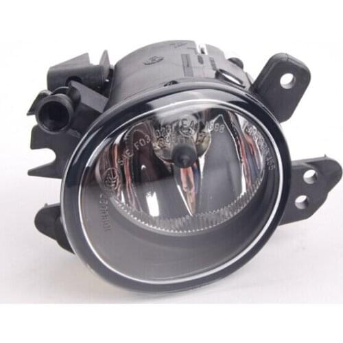 Fog Light RIght Side without Light Bulb Included For Mercedes C230 C350 ML320 2518200856