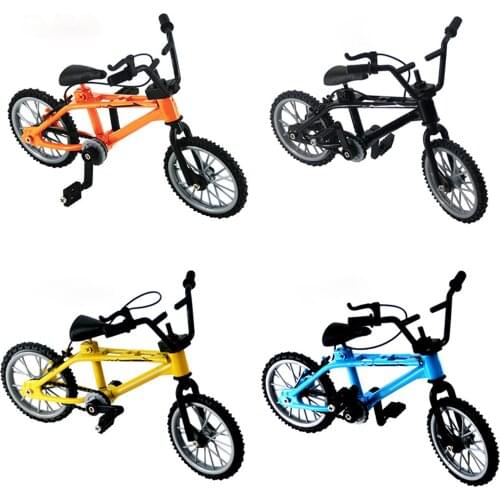 4pcs Miniature Metal Finger Mountain Bike Toy Mini Finger Bicycle Mountain Bike Model Toys For Cool Boy Children Educational Toy
