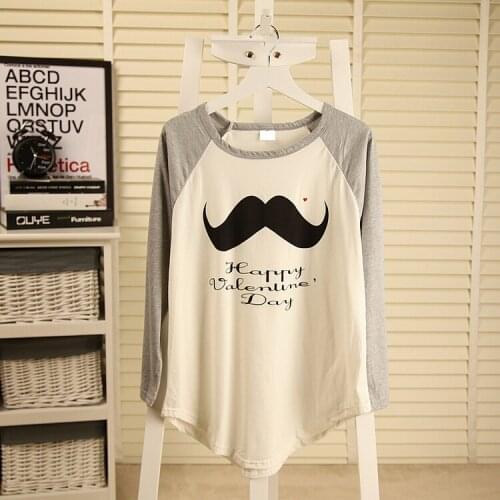 Fashion new spring summer new the beard print interesting irregular hem loose and casual long sleeved T-shirt