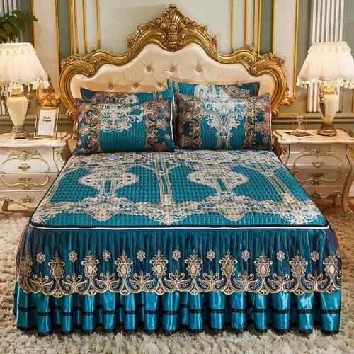 Embroidery Lace Zipper Quilted Summer Cooling Bedspreads Queen King Full Ice Silk Bed Cover Folding Bedskirt Pillowcase 3pcs