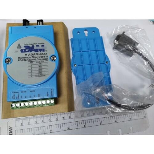 ADAM-4541 ADAM-4541-BE serial converter new original ,The box,s Seal sticker is torn , but it is new original also