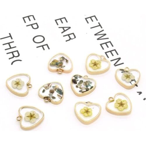 2pcs Clear Love Heart Charms Dried Flowers Broken Shell Earring Pendants Accessory Diy Bracelet Necklace Decoration Jewelry Make