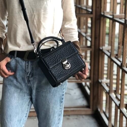 2019 autumn winters inclined shoulder bag joker elegant small handbag