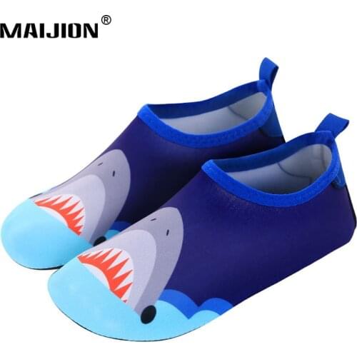 New Children Barefoot Water Shoes Lightweight Boy Girl Beach Sandals Quick Dry Kids Aqua Shoe Non-Slip Breathable Foldable