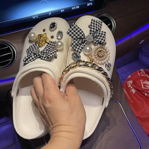 New Brand Croc Charms Designer DIY Bundle Shoe Charms Bow-knot Shoe Decoration Accessories for Croc Shoes Pendant Buckle Gift