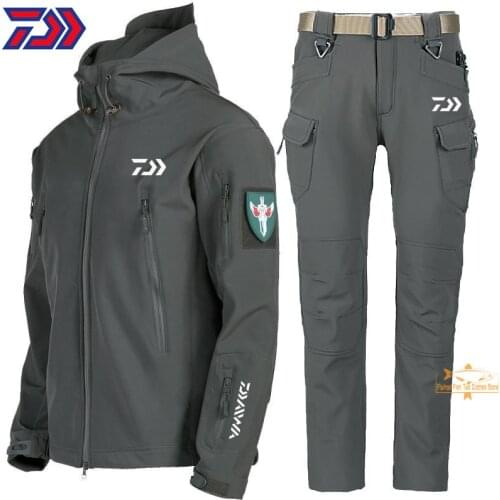 2021 Daiwa Suit for Fishing Hooded Windproof Durable Thermal Loose Fleece Warm Fishing Suit Waterproof Outdoor Camping Coat+Pant