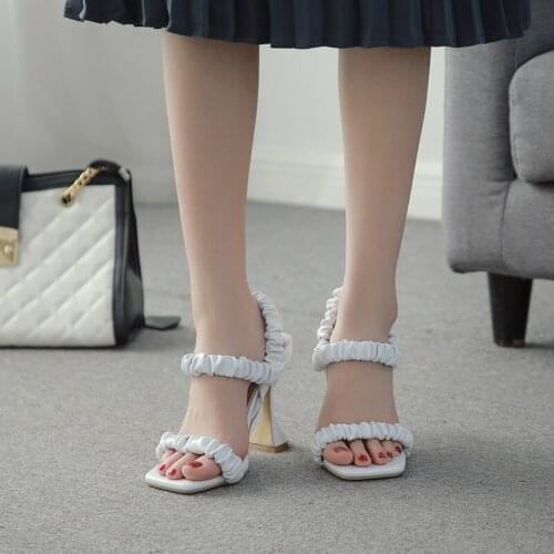 2021 Summer New Sexy Open Toe Sandals Casual Fashion Comfortable Women Pumps High Heels Shoes White Black Ladies Stiletto