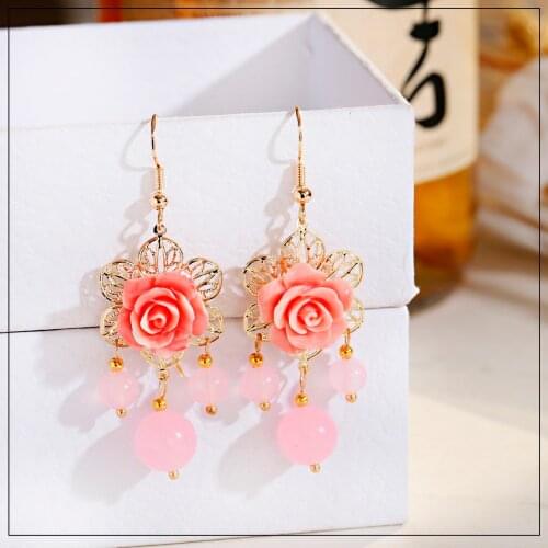 Bohemian Style Fashion Earrings Hook Gold-Plated Color Coral Rose Flower Shape Decoration Natural Crystal Bead Pendant Earrings
