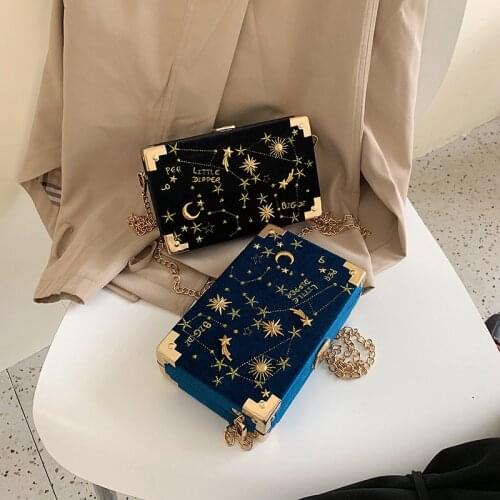 Retro Metal Badge Box Shape Handbag And Purse Women Velvet Chain Party Clutch Bag 2020 New Shoulder Bag Crossbody Messenger Bag