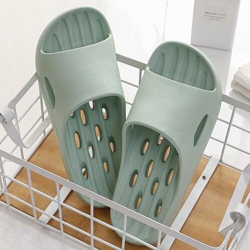 Slippers Ladies Summer Indoor And Outdoor Wear Home Bathroom Bathing Non-Slip Soft Bottom Leaking Quick-Drying Slippers Men