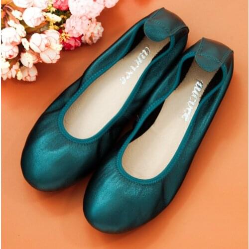 AUCVEE Brand Ladies Flats Loafers Shoes Genuine Leather Soft Pregnant Mother Flat Big Size 34-44 Summer Shoes Woman Ballet Flats