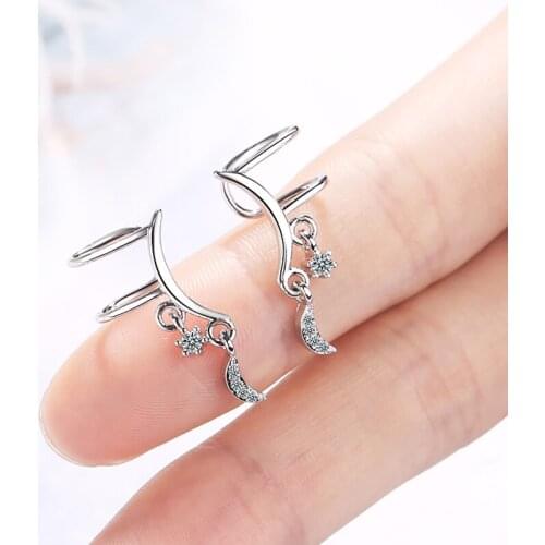 Moon Pendant Earrings Korean Style Ear Cuff Earrings Without Pierced Female Clip Earrings Fashion Party Jewelry for Women