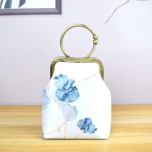 Fashion Vintage Pure Handmade 2021 New Chic Lady Hand Lock Shell Womens Handbags Purses Bag Chain Women Shoulder Crossbody Bags