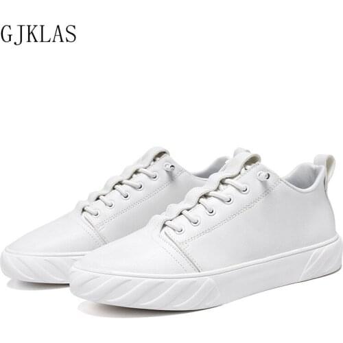 Fashion Non-slip Men Sneakers Comfortable Casual Shoes White Sneakers Men Leather Outdoor Walking Shoes Student Board Shoes